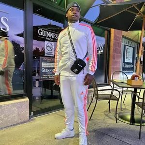 Meet your Posher, Joey